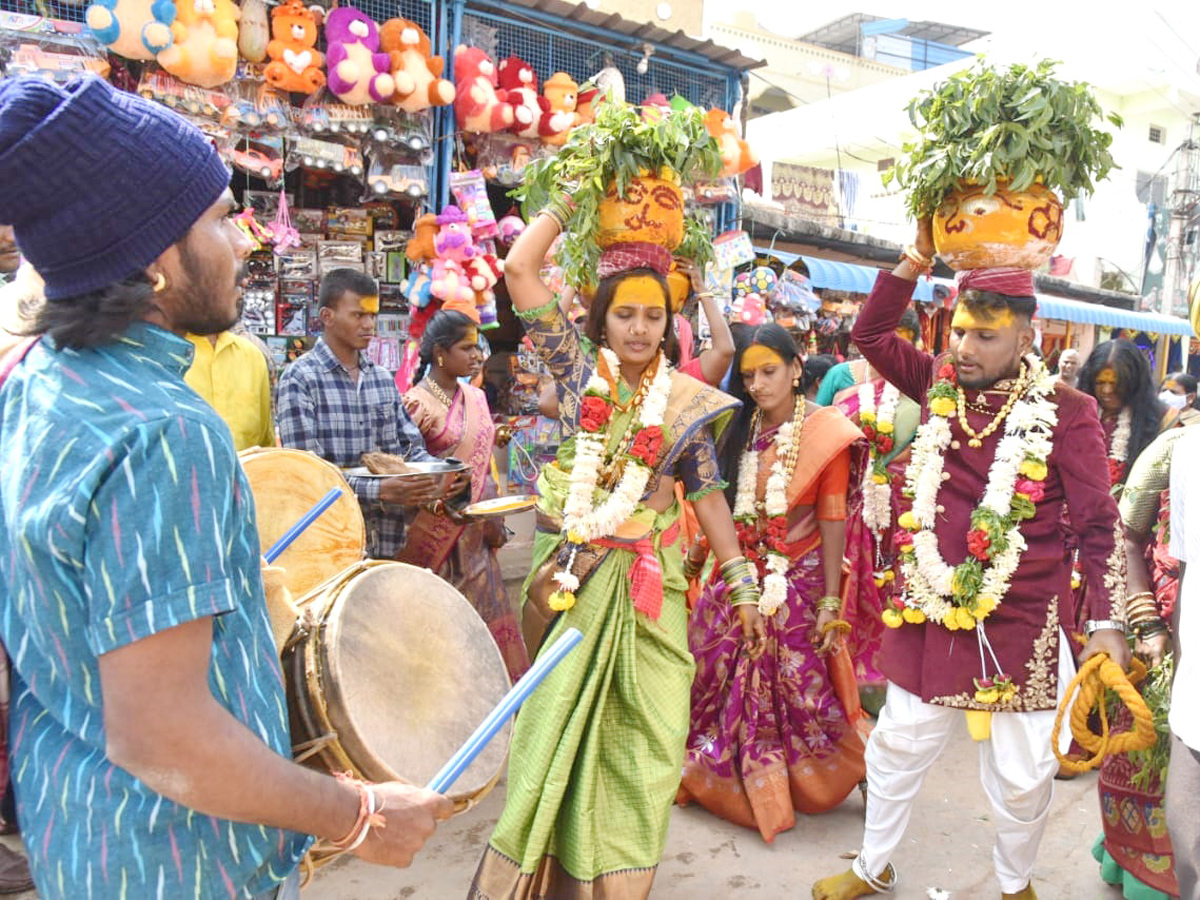 komuravelli Mallanna Brahmotsavam Photo Gallery - Sakshi14