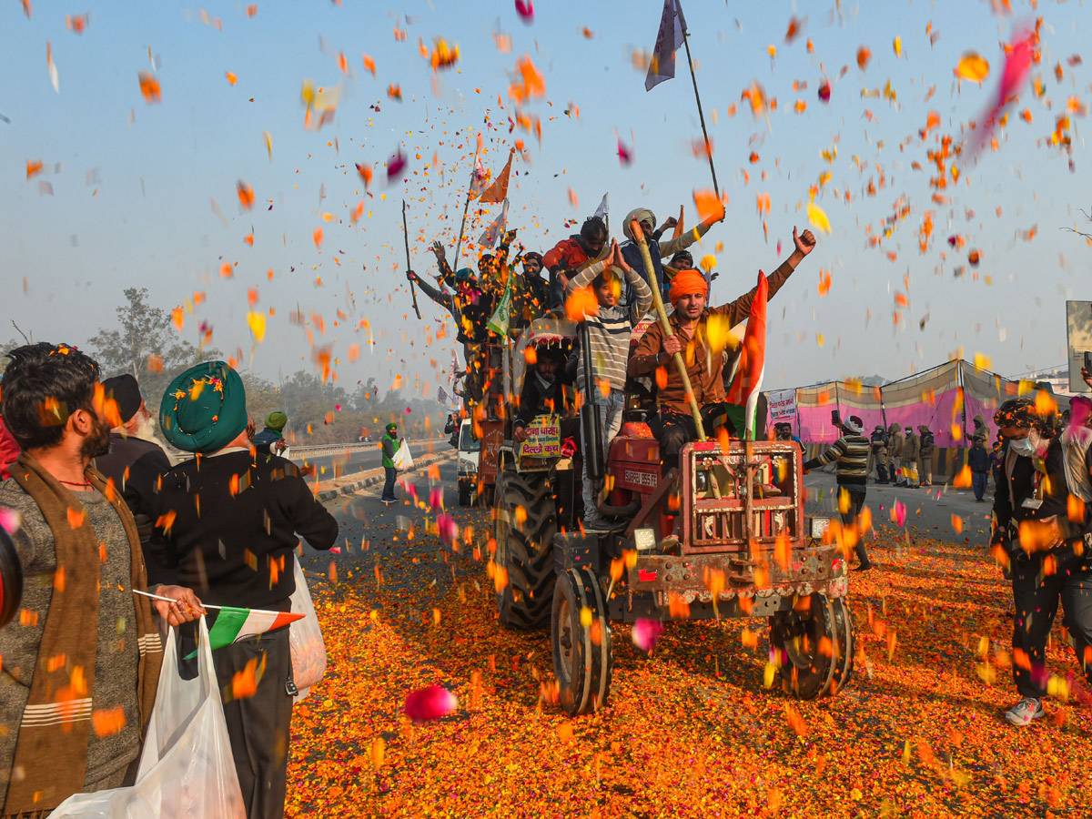 Farmers Protest in Delhi Photo Gallery - Sakshi58