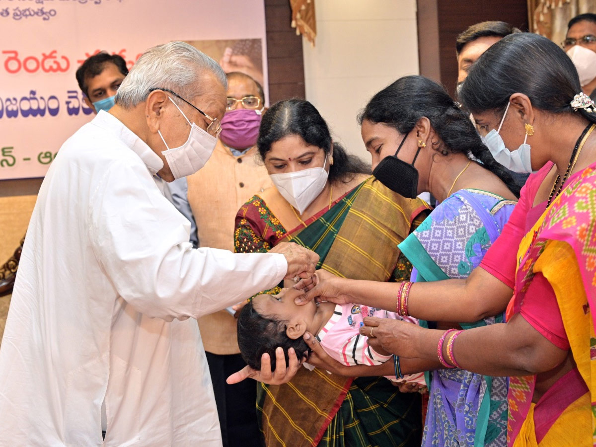 AP CM YS Jagan participating in the Pulse Polio program Photo Gallery - Sakshi9