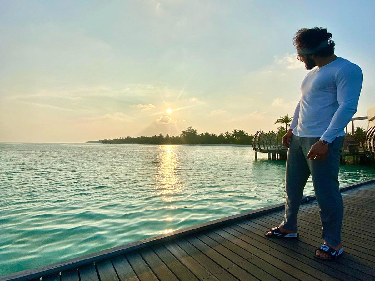 Akhil Akkineni enjoying vacation in Maldives Photo Gallery - Sakshi3