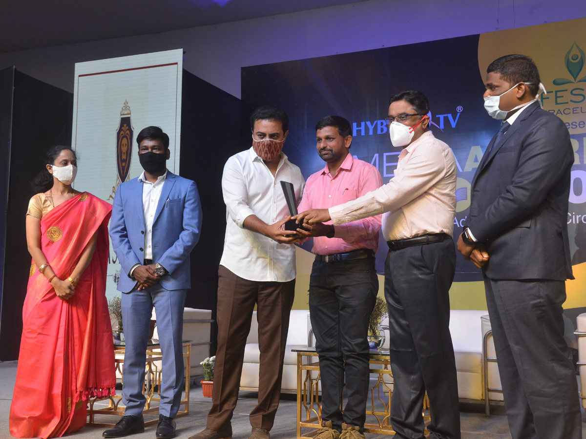 Sakshi Professionals Get Awards From Hybiz tv  - Sakshi5