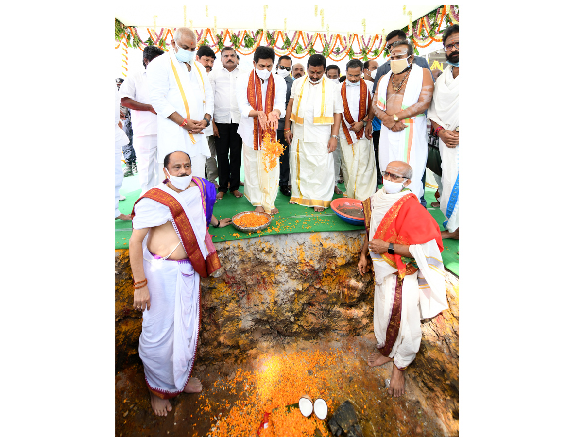 AP CM YS Jagan Held Bhoomi Pooja For Reconstruction of Temples Photo Gallery - Sakshi10