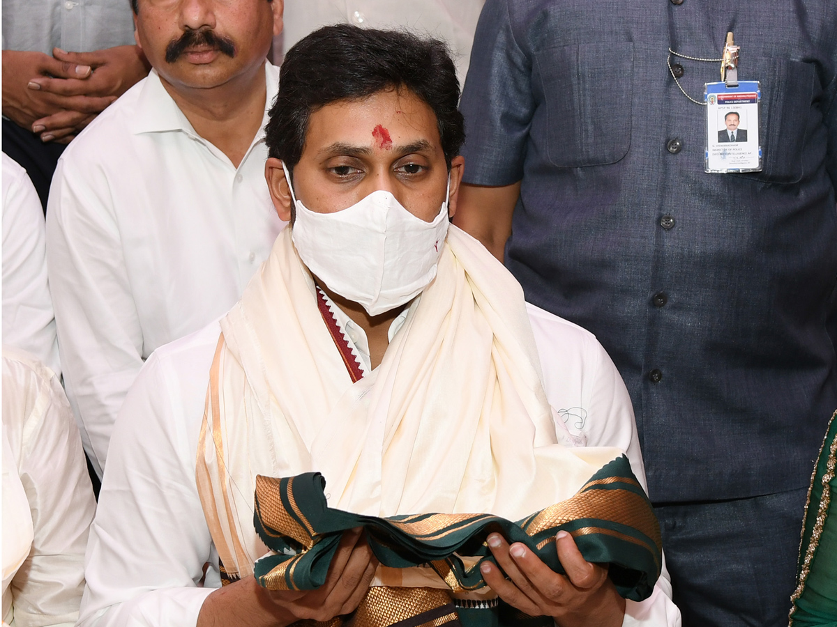 AP CM YS Jagan Held Bhoomi Pooja For Reconstruction of Temples Photo Gallery - Sakshi4