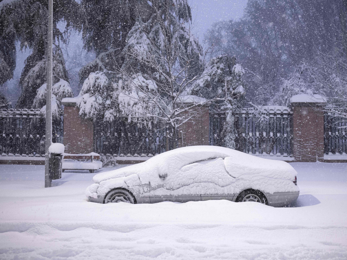 Storm Filomena causes Rare Heavy snow in Spain Photo Gallery - Sakshi1