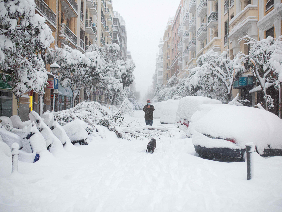 Storm Filomena causes Rare Heavy snow in Spain Photo Gallery - Sakshi16