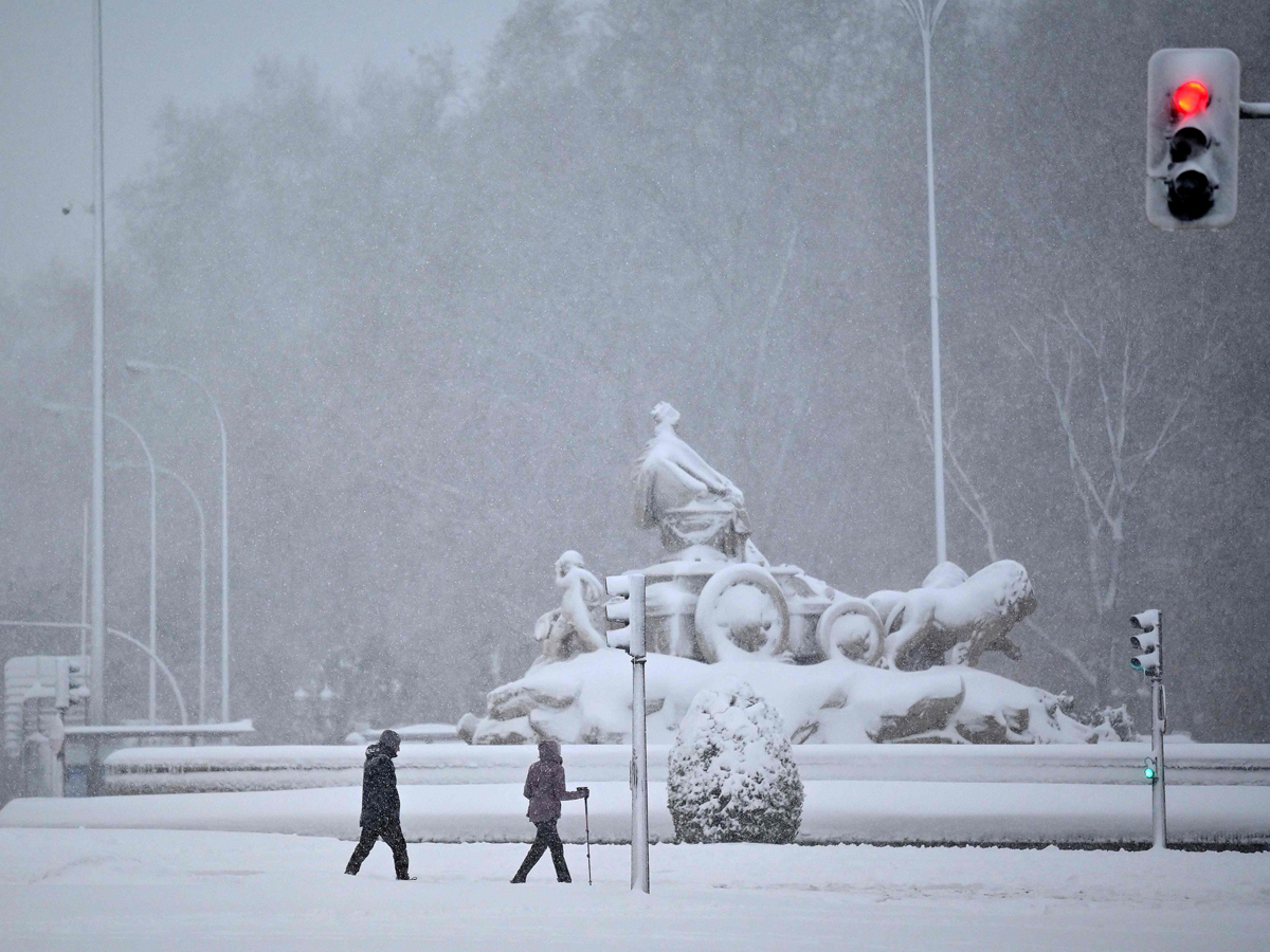 Storm Filomena causes Rare Heavy snow in Spain Photo Gallery - Sakshi18