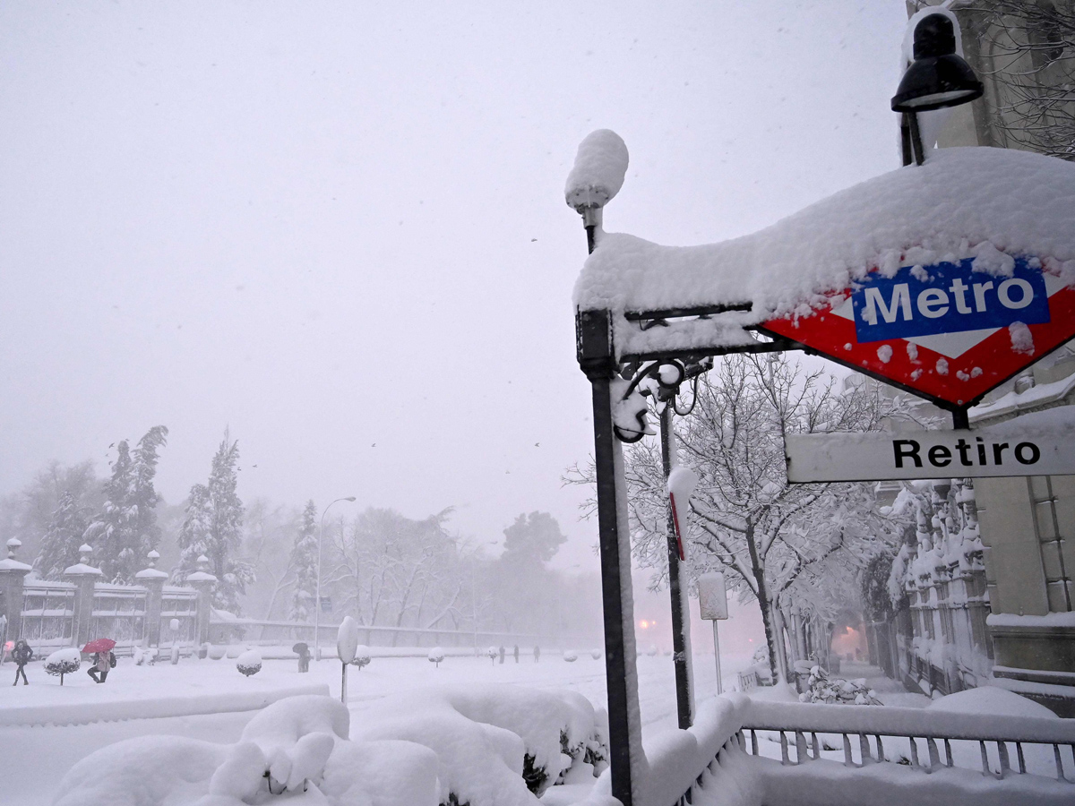 Storm Filomena causes Rare Heavy snow in Spain Photo Gallery - Sakshi23