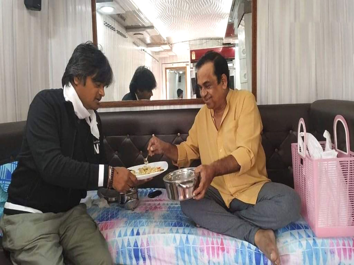 Tollywood Celebs, Fans Flood Twitter With Birthday Wishes For Brahmanandam - Sakshi7