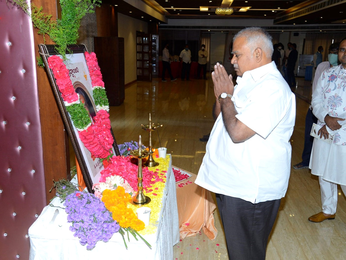 Late V. Doraswamy Raju’s Book Release Function Photo Gallery - Sakshi9