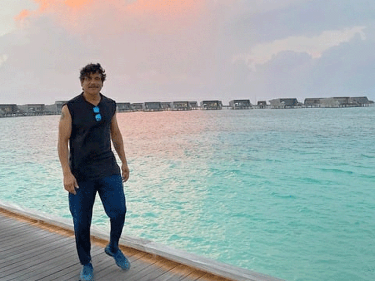 Akkineni Nagarjuna Amala Enjoying In Maldives      - Sakshi3