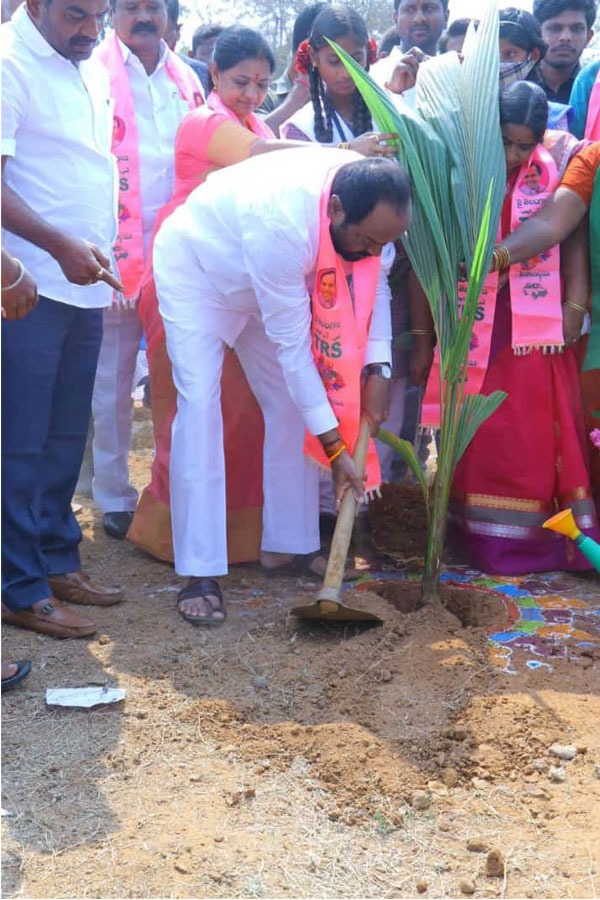 CM KCR  Birthday Highlights Of One Crore Tree Plantation Programme Photos - Sakshi27