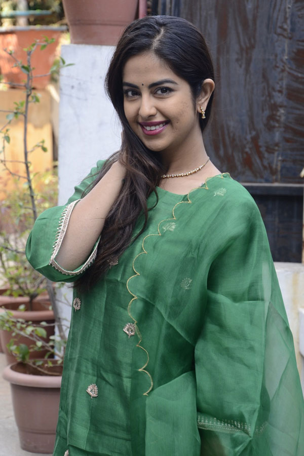 Chinnari Pelli Kuthuru Fame Avika Gor photos - Sakshi12