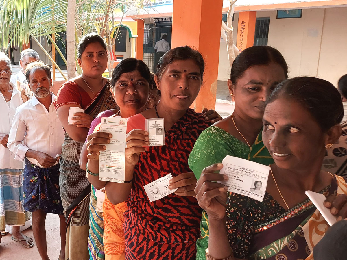 Third phase panchayat election polling in AP‌ Photos - Sakshi15