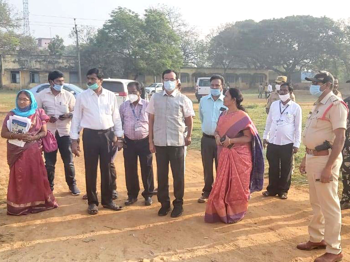 Third phase panchayat election polling in AP‌ Photos - Sakshi17