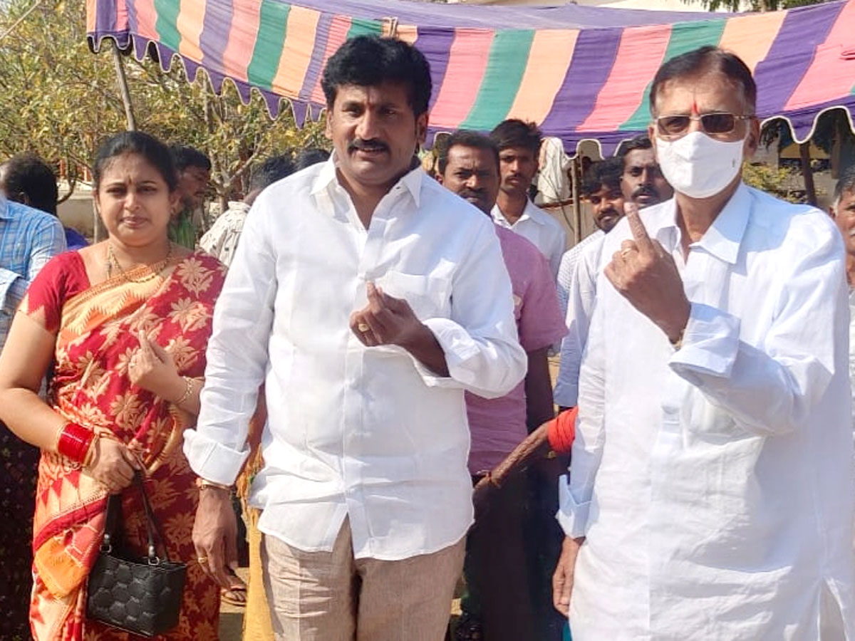 Third phase panchayat election polling in AP‌ Photos - Sakshi2