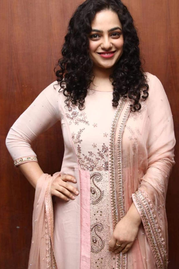 Nithya Menon Latest Photoshoot Photo Gallery - Sakshi22