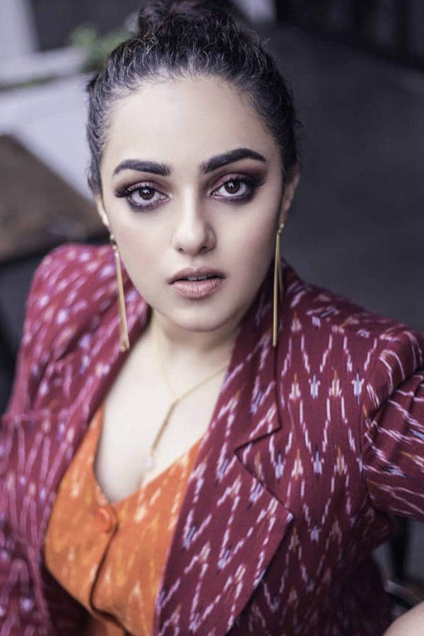 Nithya Menon Latest Photoshoot Photo Gallery - Sakshi27