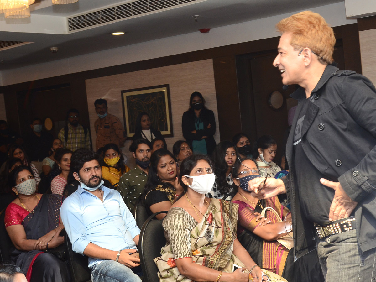 Mr. Jawed Habib's Master Class At Lemon Tree Hotel Rd. 1, Banjarahills - Sakshi2