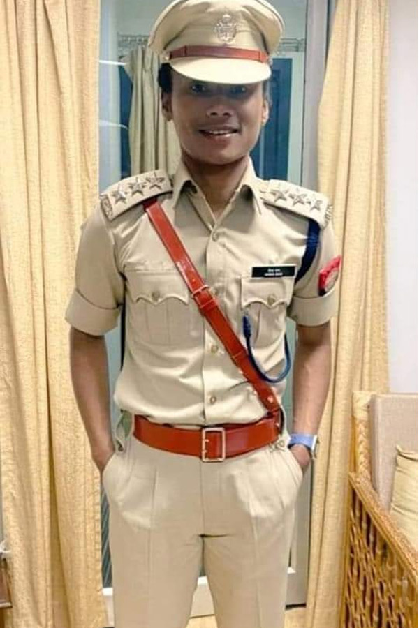 Hima Das Appointed Deputy Superintendent In Assam Police - Sakshi7