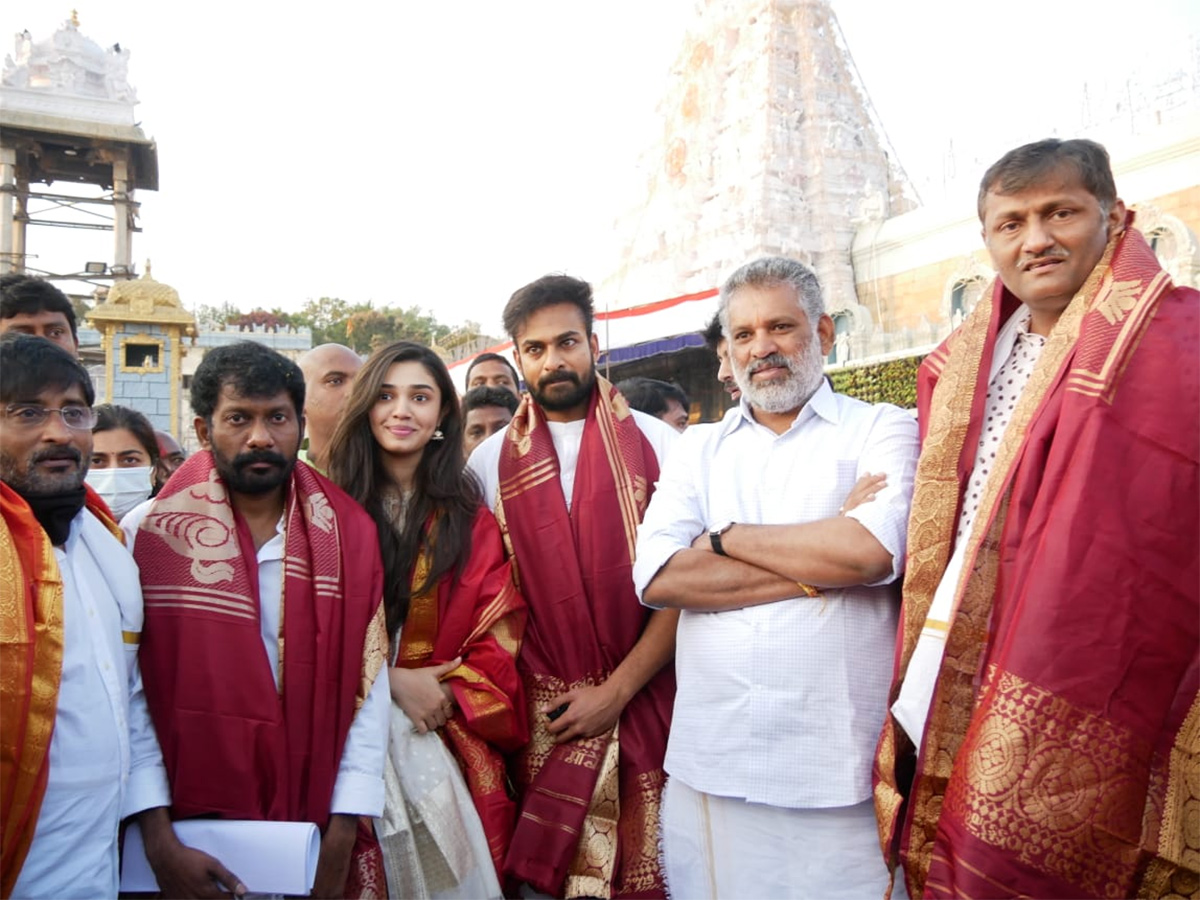 Uppena Team Visit Tirumala Photo Gallery - Sakshi2