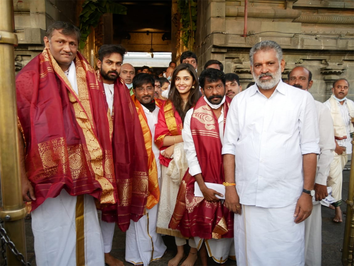 Uppena Team Visit Tirumala Photo Gallery - Sakshi3