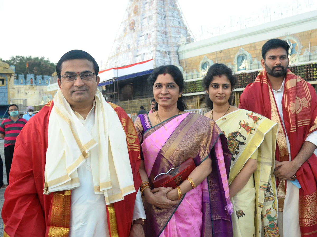 Uppena Team Visit Tirumala Photo Gallery - Sakshi5