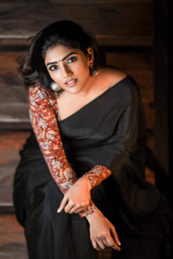 Eesha Rebba Latest Photo Shoot Photo Gallery - Sakshi6