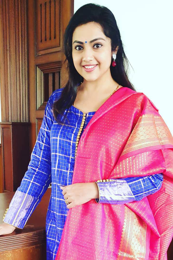 Actress Meena photos  - Sakshi44