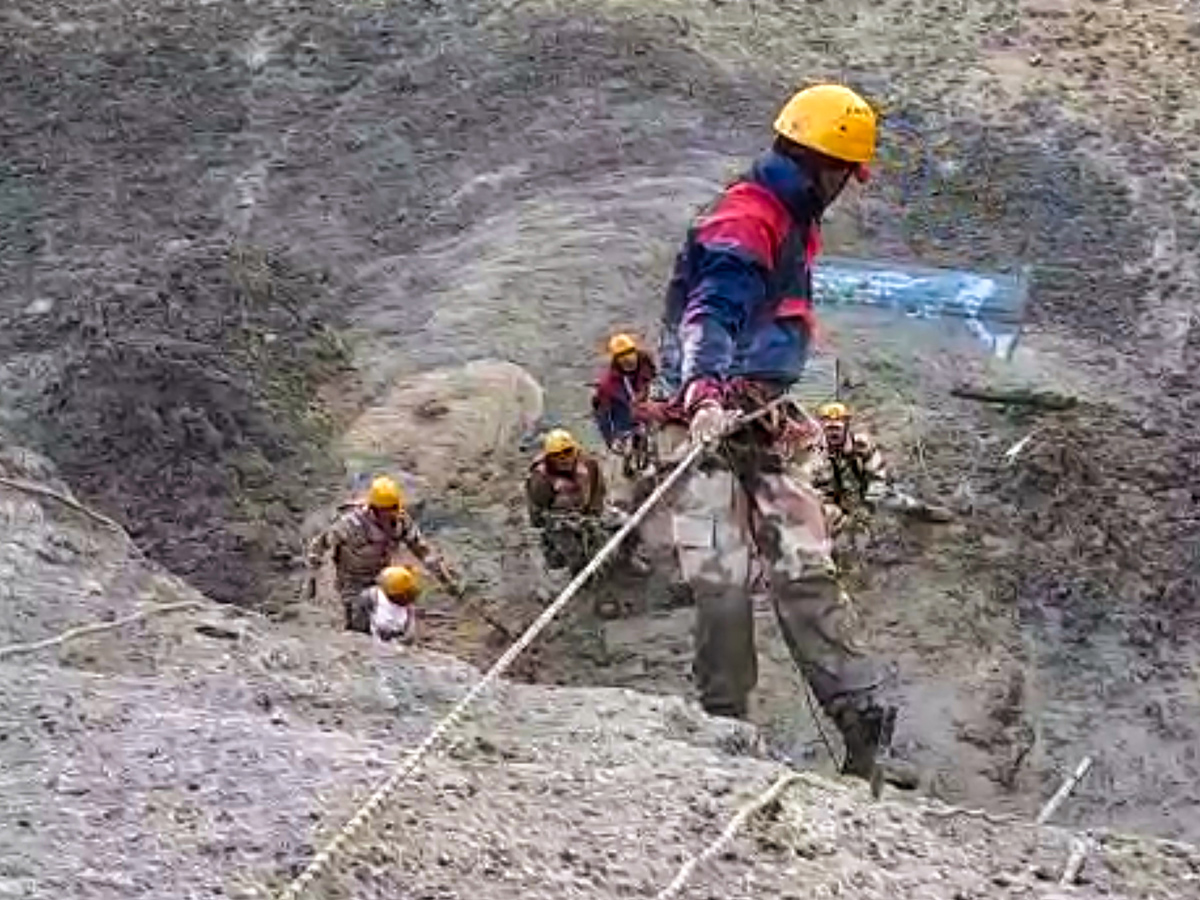 lacier burst leads to massive flash flood in Uttarakhand Photo Gallery - Sakshi15