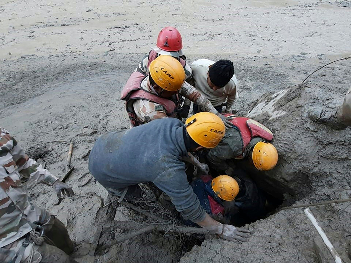 lacier burst leads to massive flash flood in Uttarakhand Photo Gallery - Sakshi3