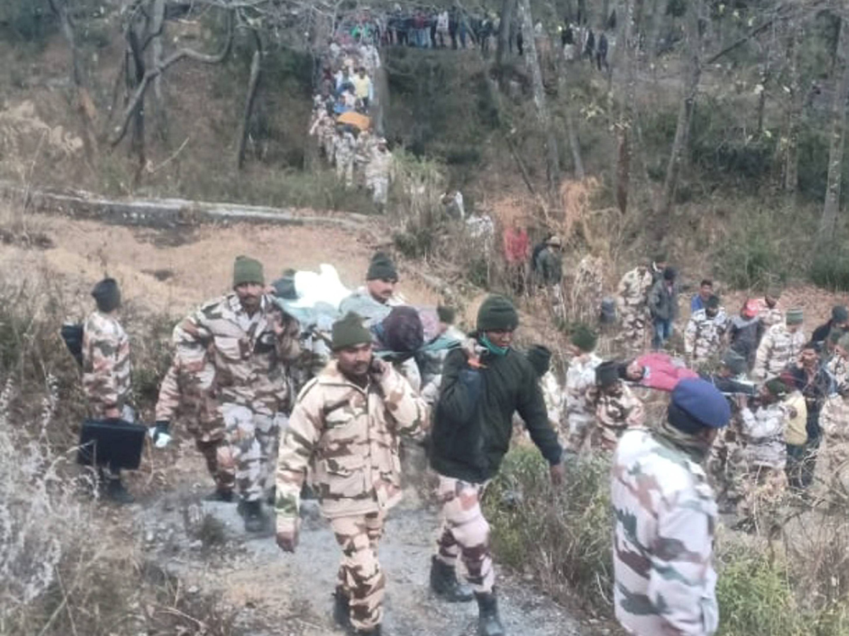 lacier burst leads to massive flash flood in Uttarakhand Photo Gallery - Sakshi7