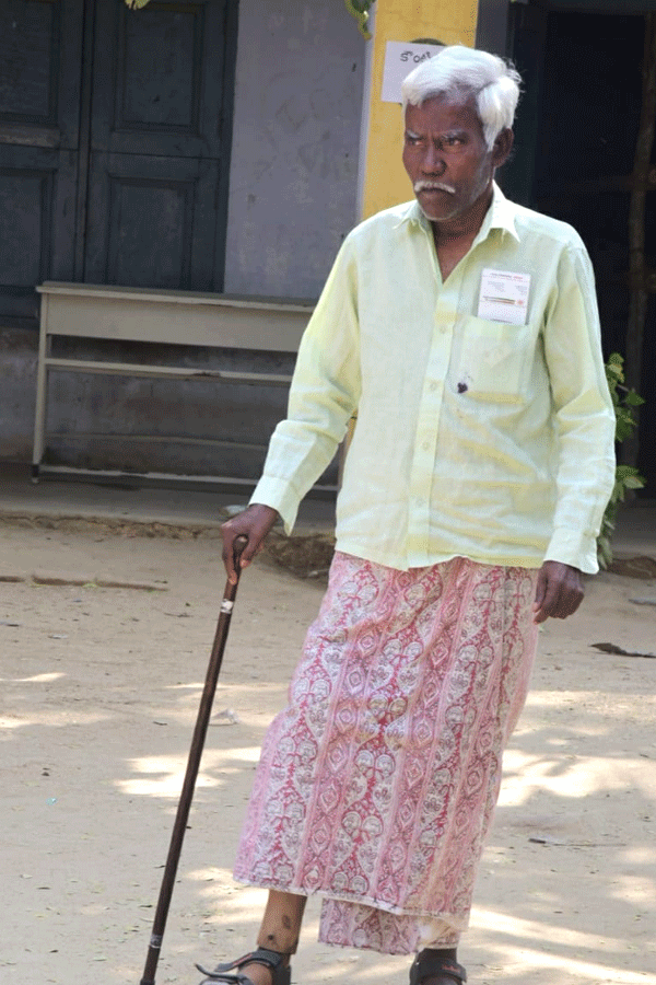 Panchayat Elections in AP local body elections Amaravati Photo Gallery - Sakshi37