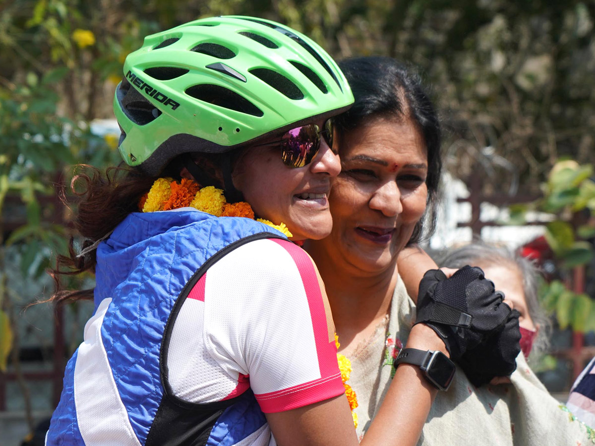 Manchu Lakshmi Completes 100km Cycle Ride Photo Gallery - Sakshi14