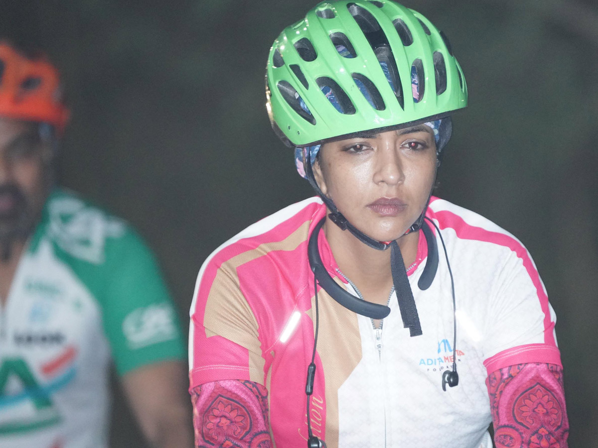 Manchu Lakshmi Completes 100km Cycle Ride Photo Gallery - Sakshi2