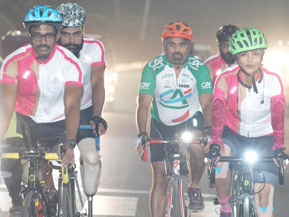 Manchu Lakshmi Completes 100km Cycle Ride Photo Gallery - Sakshi6