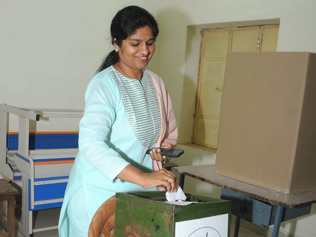 AP Municipal Elections 2021 Photo Gallery - Sakshi24