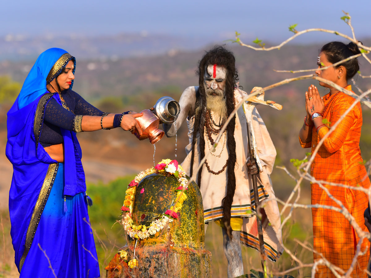 Maha Shivaratri 2021: Rush At Keesaragutta Photo Gallery - Sakshi14