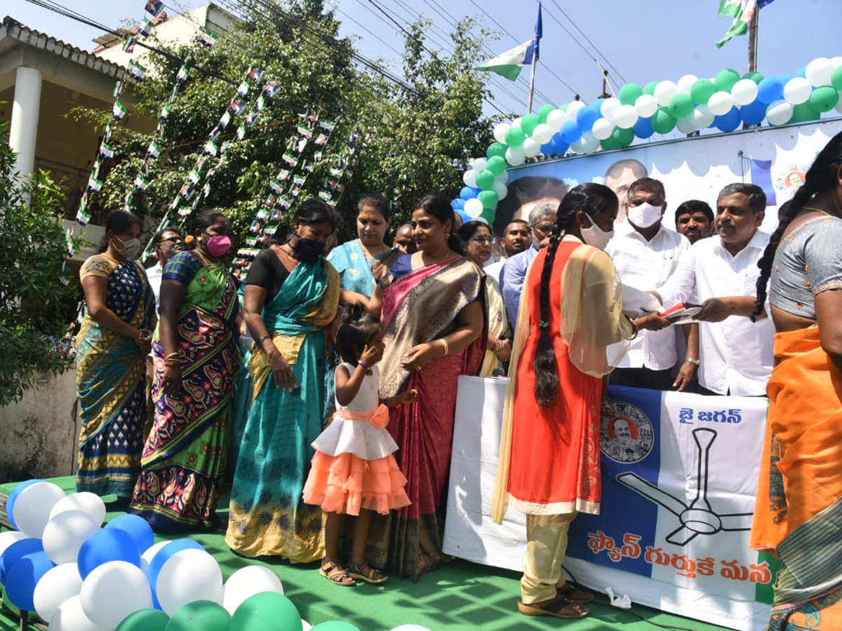 YSR Congress Party 11th Foundation Day Celebrations At Party Office - Sakshi6