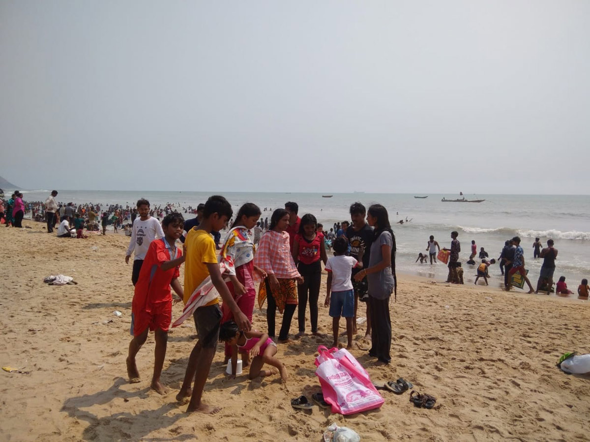 Visakhapatnam Rk Beach Photo Gallery - Sakshi11