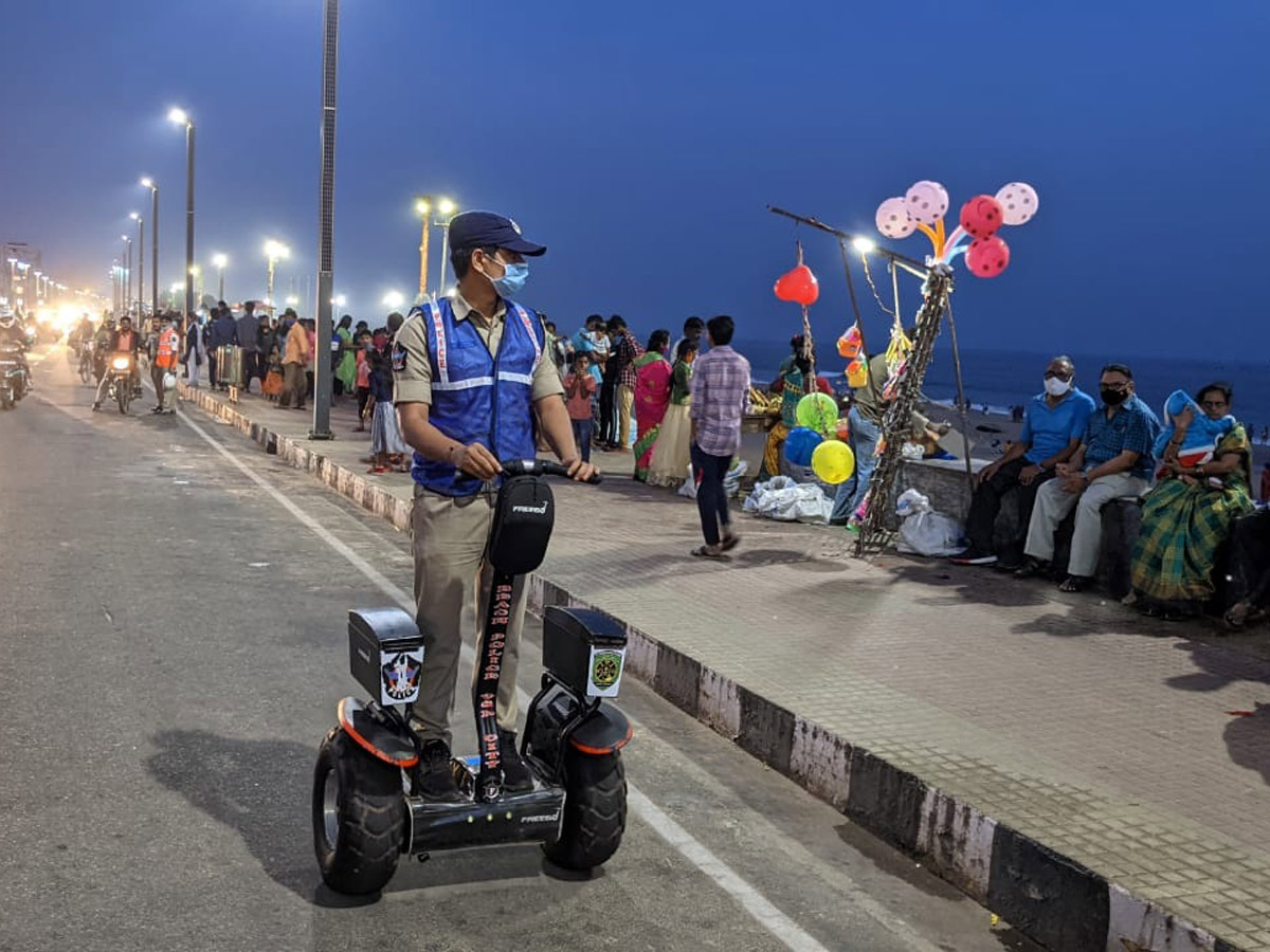 Visakhapatnam Rk Beach Photo Gallery - Sakshi15