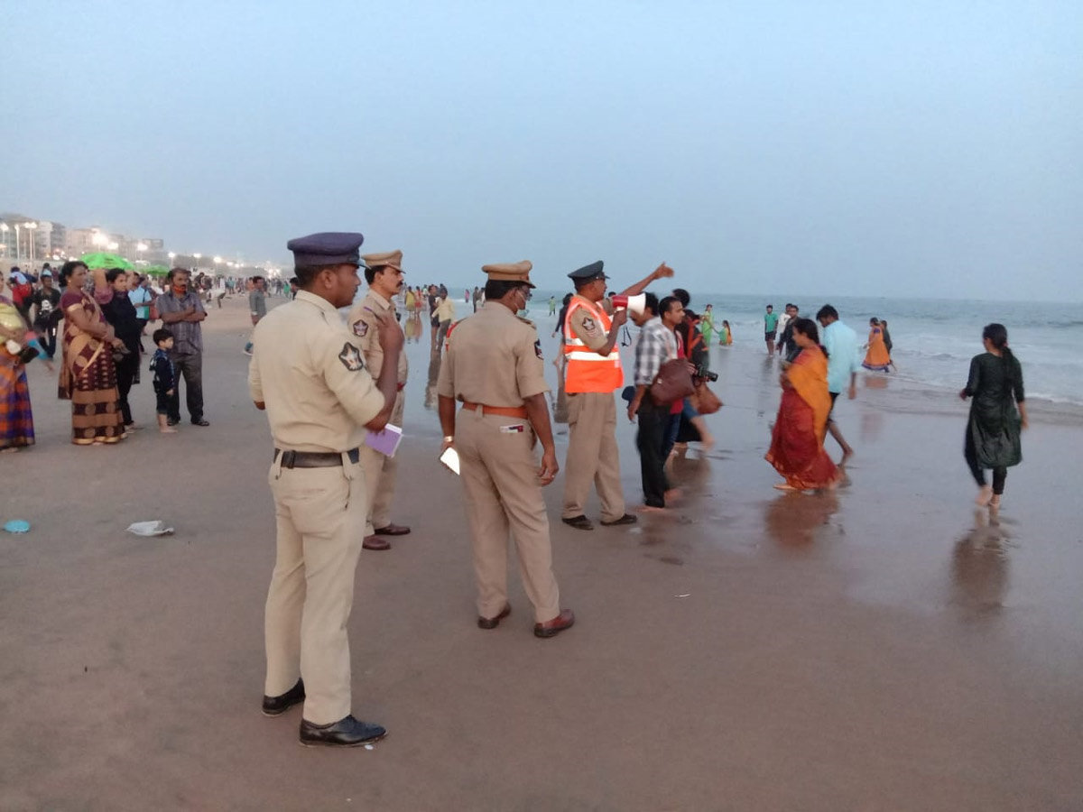 Visakhapatnam Rk Beach Photo Gallery - Sakshi16