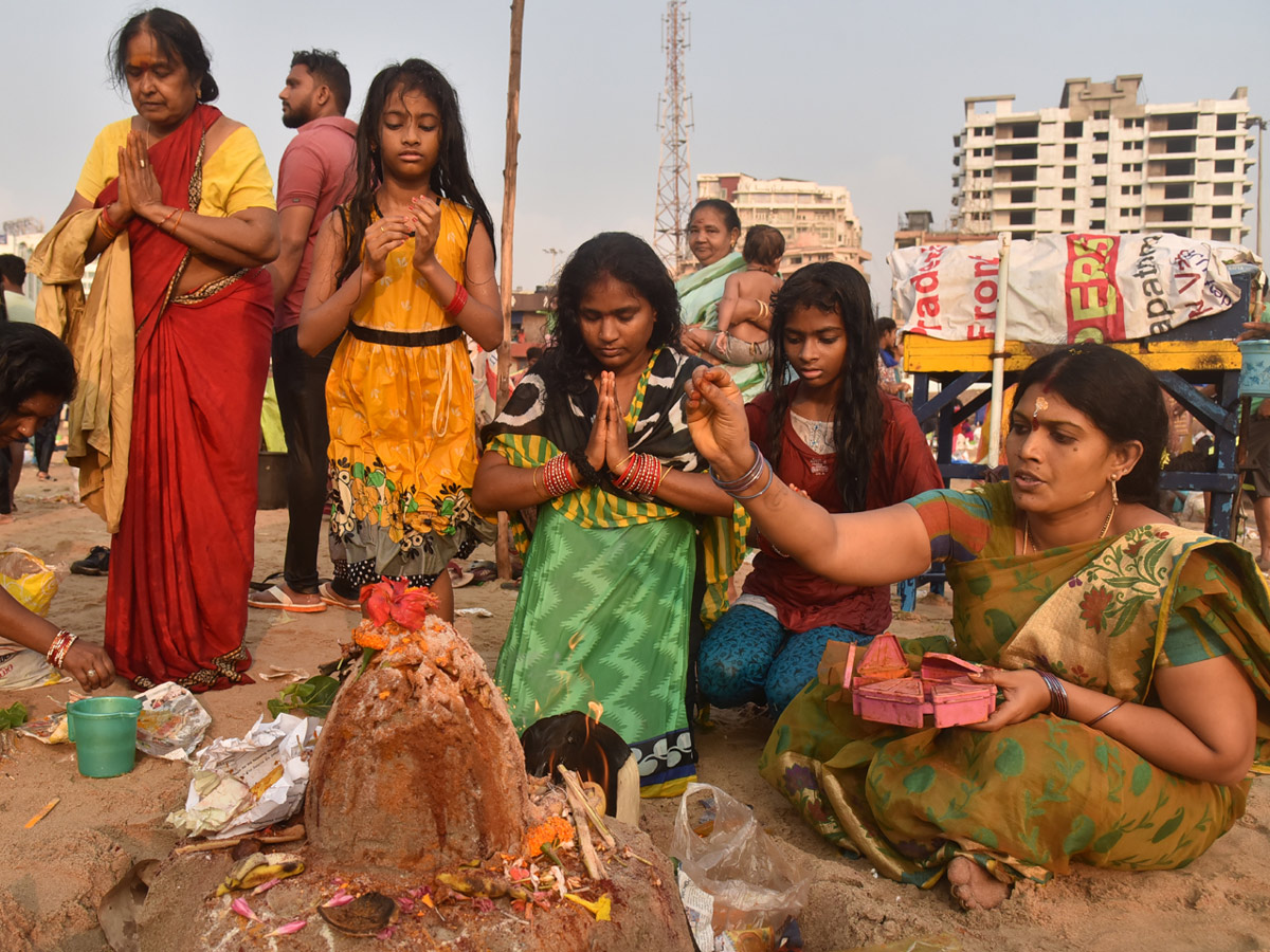 Visakhapatnam Rk Beach Photo Gallery - Sakshi23