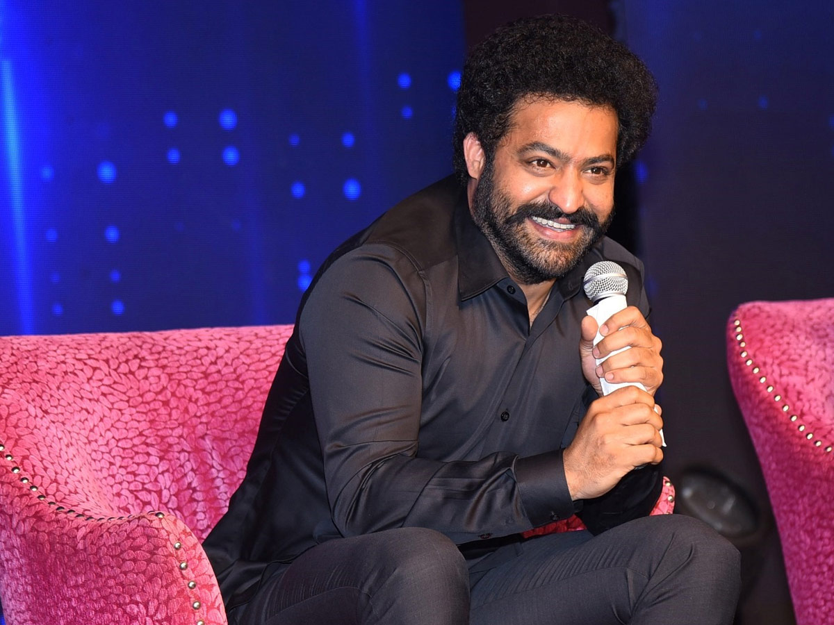 “Evaru Meelo Koteeswarulu” Be Hosted By Young Tiger NTR Press Meet Photo Galler - Sakshi10