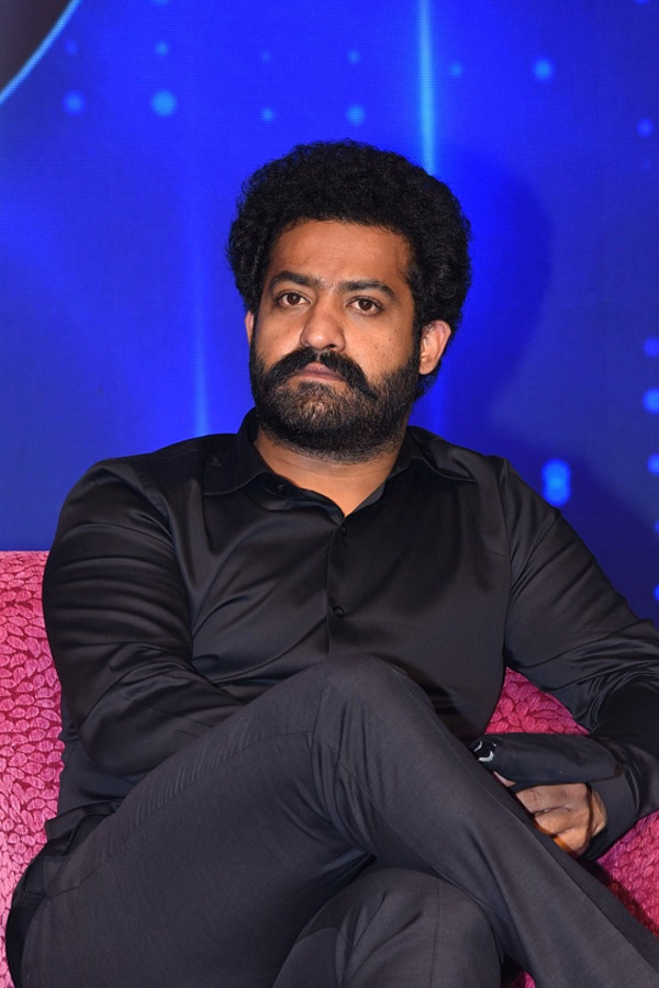 “Evaru Meelo Koteeswarulu” Be Hosted By Young Tiger NTR Press Meet Photo Galler - Sakshi14