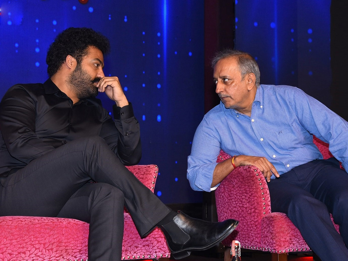 “Evaru Meelo Koteeswarulu” Be Hosted By Young Tiger NTR Press Meet Photo Galler - Sakshi4