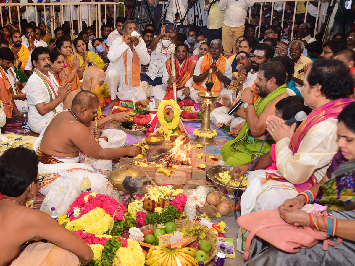 Sri Kodandaramaswamy Brahmotsavalu in Tirupati Photo Gallery - Sakshi12