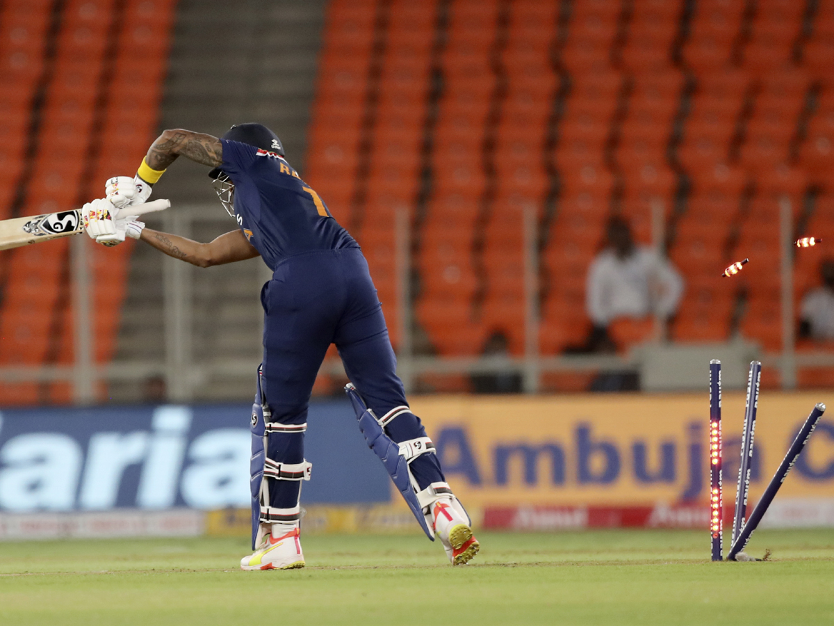 Jos Buttler stars as England crush India by 8 wickets Photo Gallery - Sakshi16