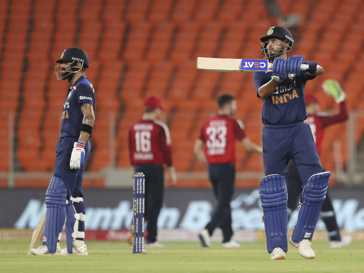 Jos Buttler stars as England crush India by 8 wickets Photo Gallery - Sakshi10