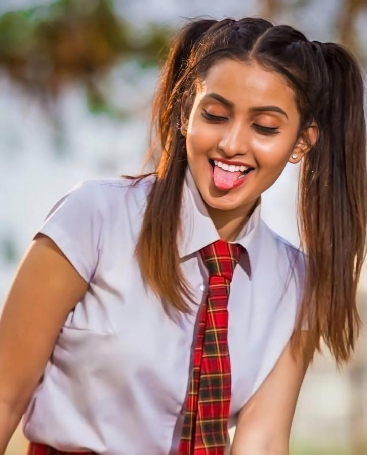 tik tok star deepika pilli photo gallery - Sakshi20