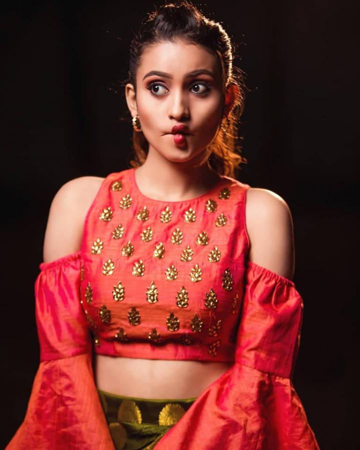 tik tok star deepika pilli photo gallery - Sakshi4